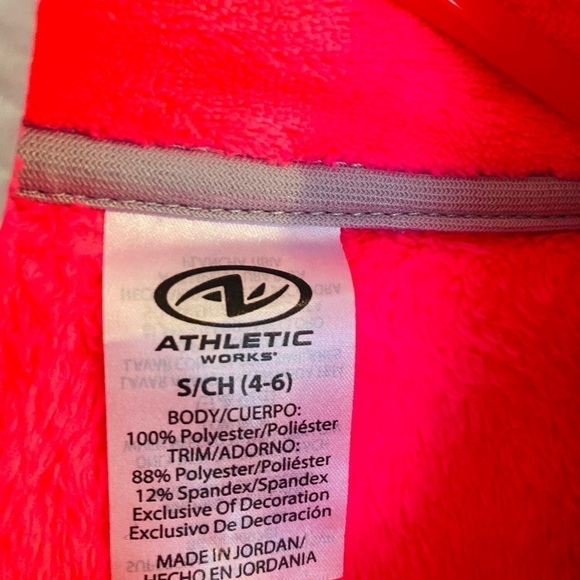 Athletic winter jacket with zipper women’s sports jacket size small pre owned - Picture 7 of 16